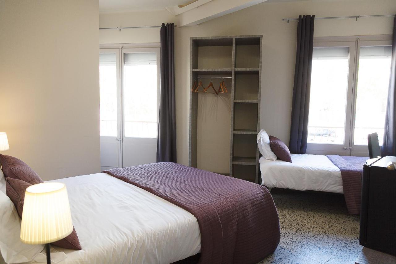 Hostal Fonda Montserrat Cambrils Kültér fotó